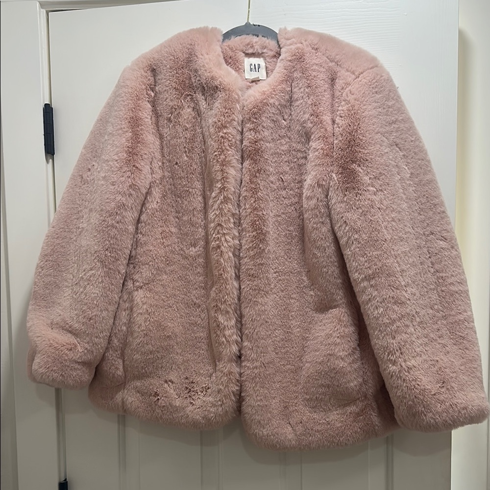 Gap faux fur pink jacket